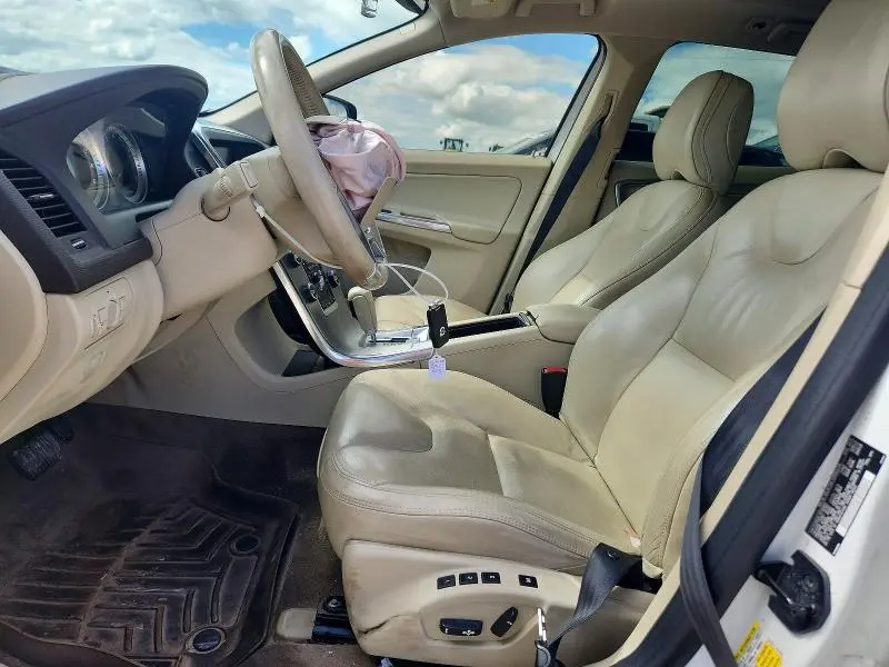 2012 VOLVO XC60 3.2  
