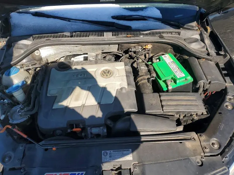 2011 VOLKSWAGEN JETTA TDI  
