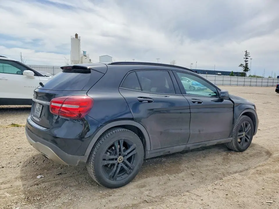 2018 MERCEDES-BENZ GLA 250 4MATIC  