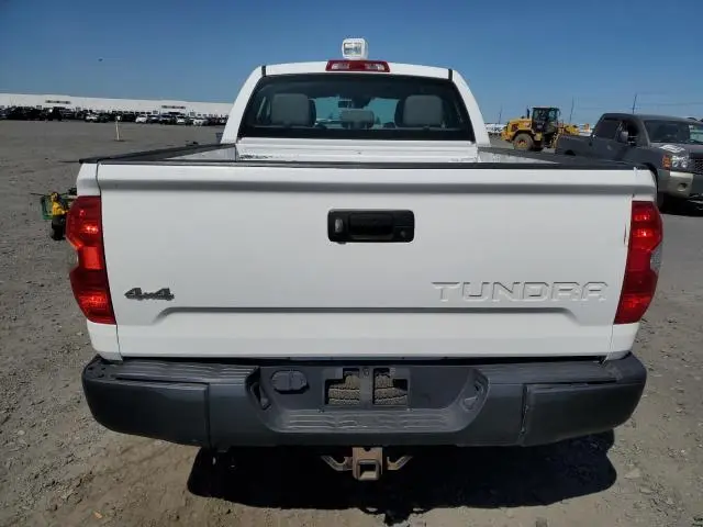 2018 TOYOTA TUNDRA DOUBLE CAB SR  
