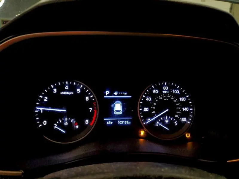 2019 HYUNDAI TUCSON SE  