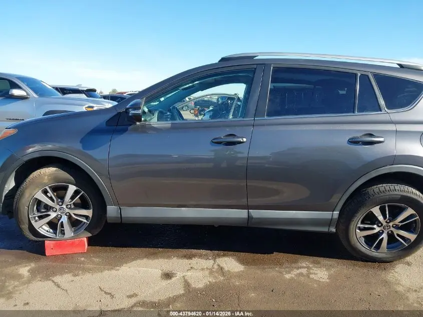 2018 TOYOTA RAV4 XLE