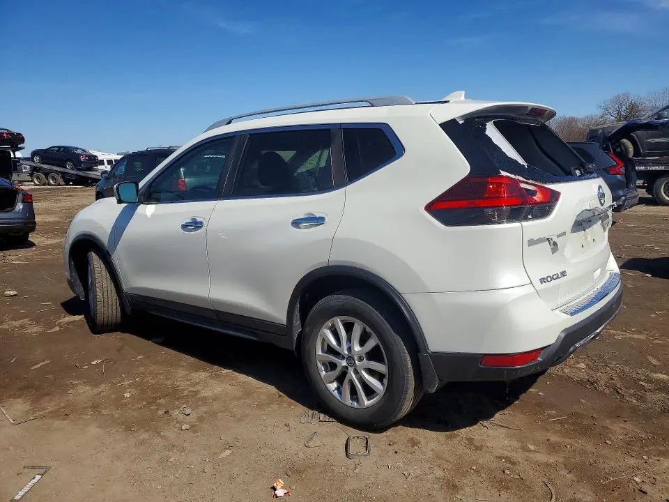2017 NISSAN ROGUE SV  