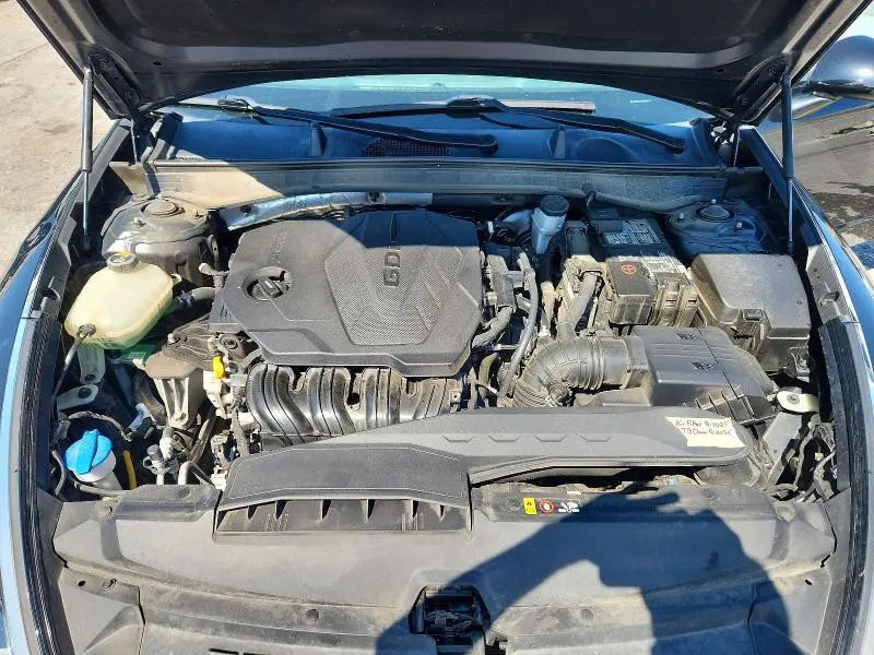 2020 HYUNDAI SONATA SE  