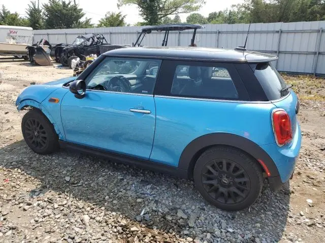 2017 MINI COOPER 