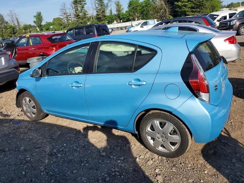 2015 TOYOTA PRIUS C TWO  