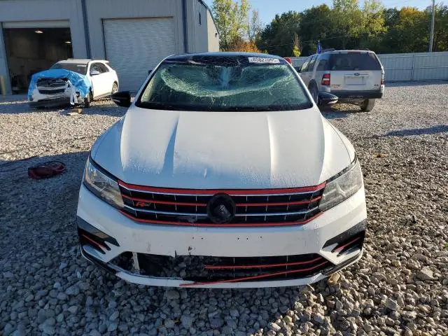 2017 VOLKSWAGEN PASSAT R-LINE  