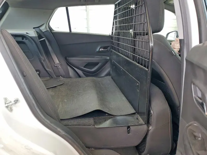 2021 CHEVROLET TRAX LS  