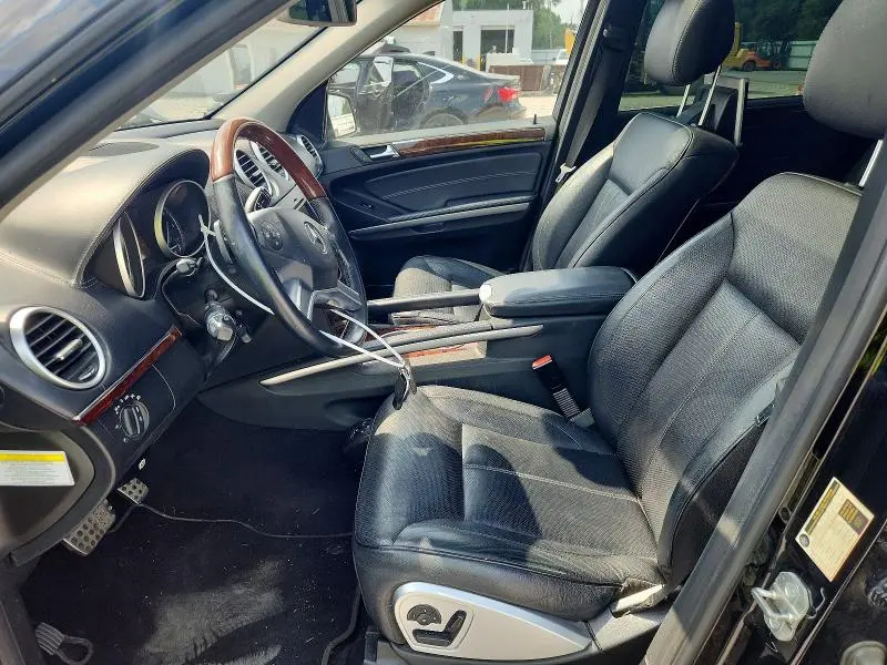 2011 MERCEDES-BENZ GL 550 4MATIC  