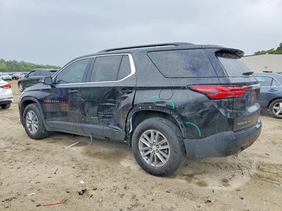 2022 CHEVROLET TRAVERSE LT  