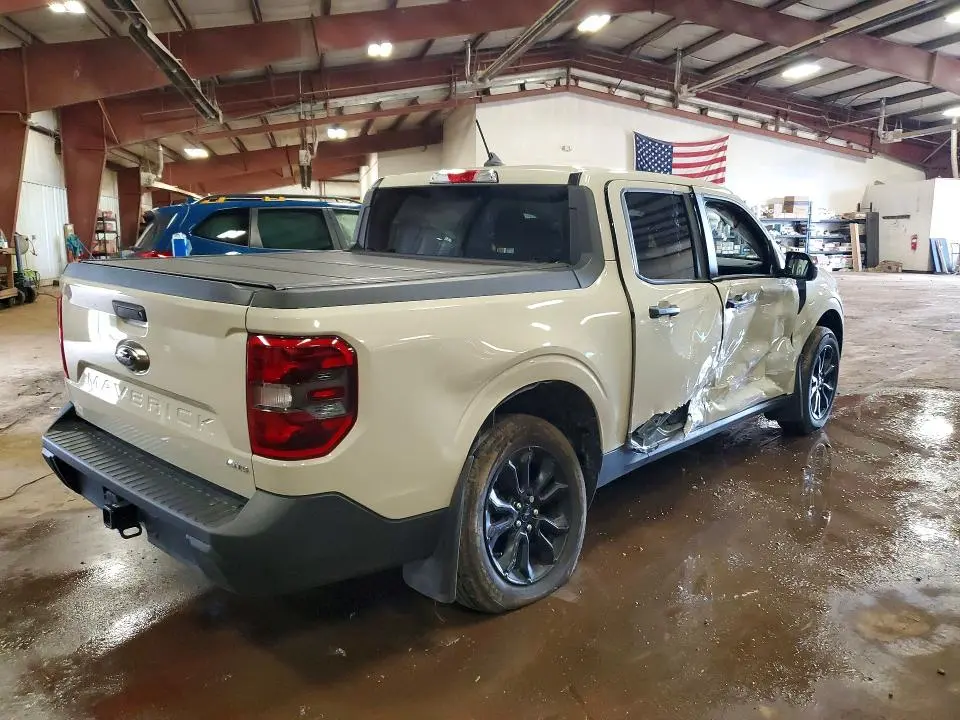 2024 FORD MAVERICK XLT  