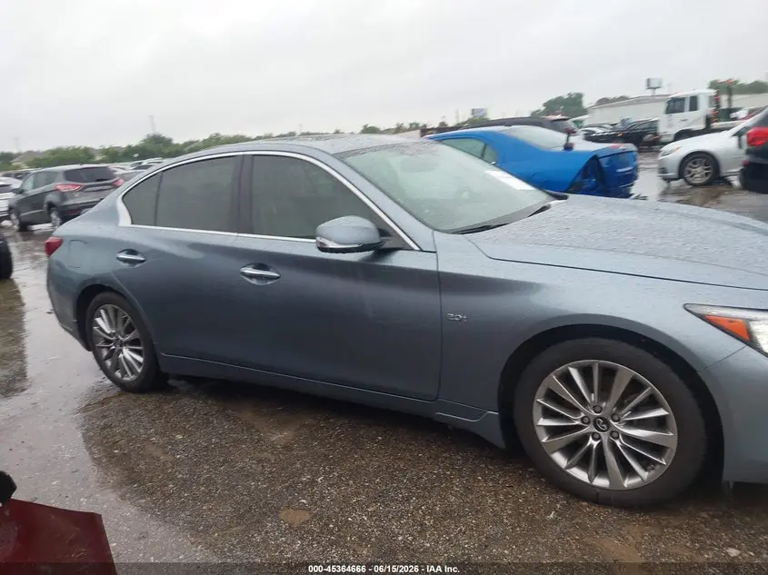 2018 INFINITI Q50 2.0T LUXE