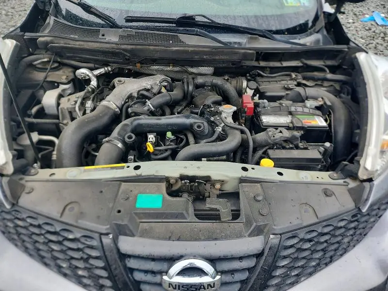 2011 NISSAN JUKE S  