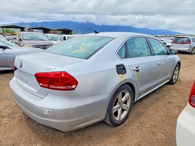2015 VOLKSWAGEN PASSAT S  