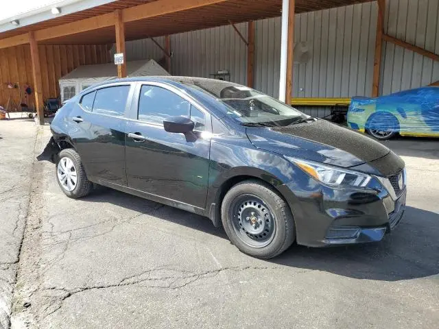 2022 NISSAN VERSA S  