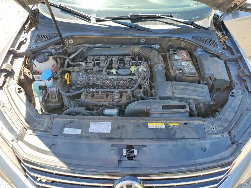 2018 VOLKSWAGEN PASSAT S  