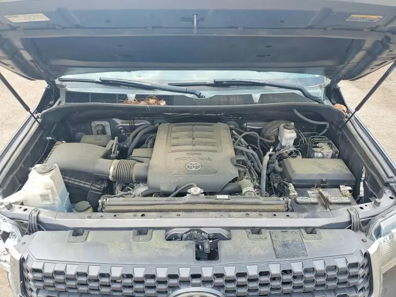 2021 TOYOTA TUNDRA CREWMAX SR5  