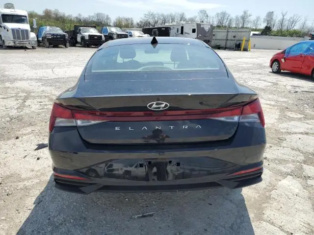 2022 HYUNDAI ELANTRA SE