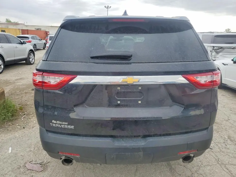 2019 CHEVROLET TRAVERSE LS  