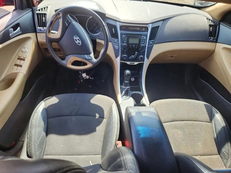 2011 HYUNDAI SONATA GLS  