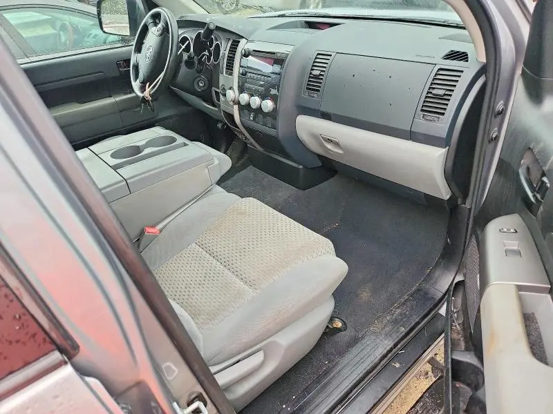 2013 TOYOTA TUNDRA DOUBLE CAB SR5  