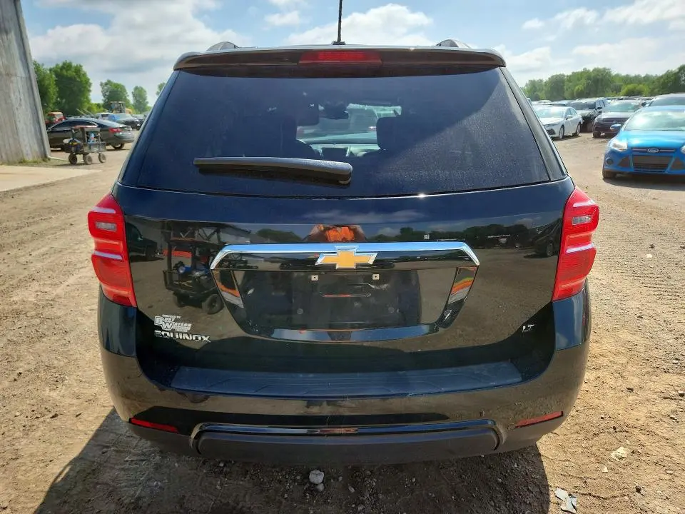 2017 CHEVROLET EQUINOX LT  
