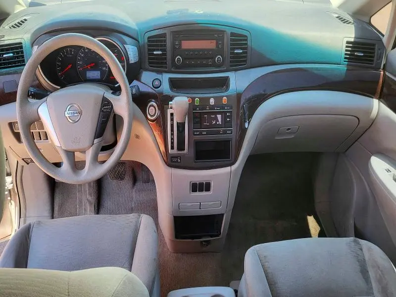2015 NISSAN QUEST S  
