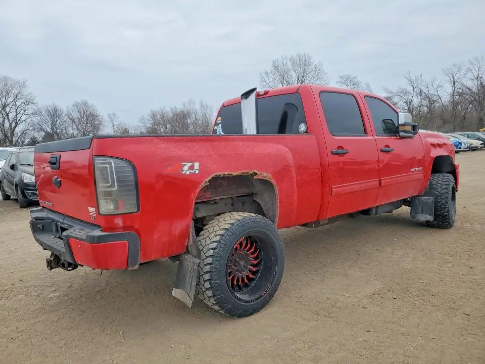2014 CHEVROLET SILVERADO K2500 HEAVY DUTY LT  