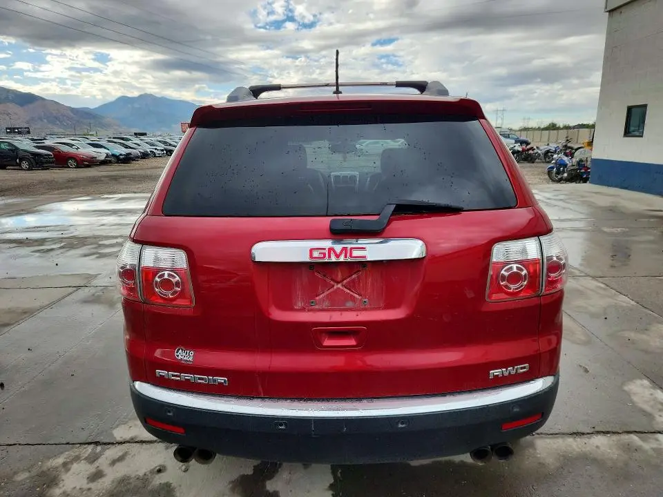 2012 GMC ACADIA SLT-1  