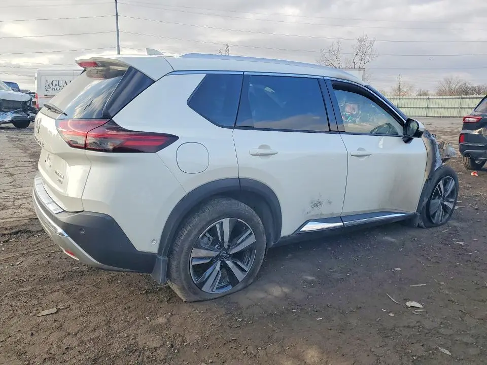 2023 NISSAN ROGUE PLATINUM  