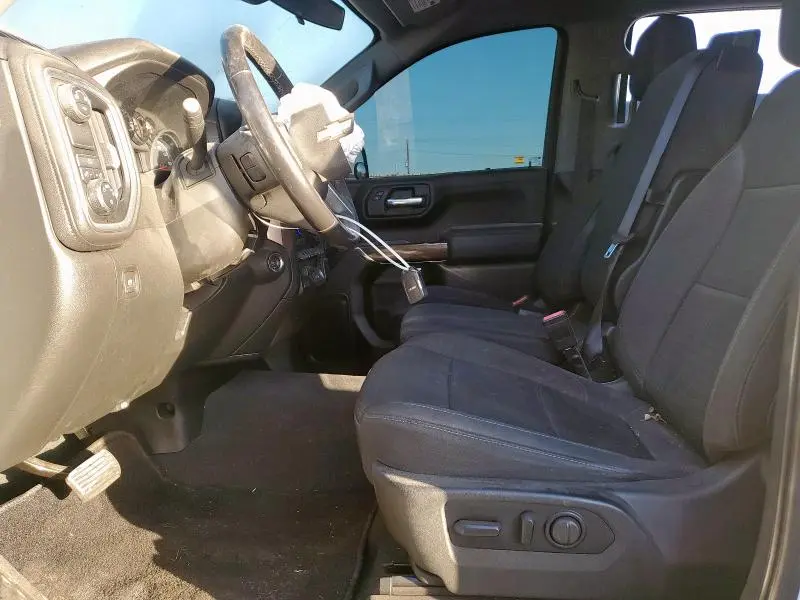 2019 CHEVROLET SILVERADO C1500 LT  