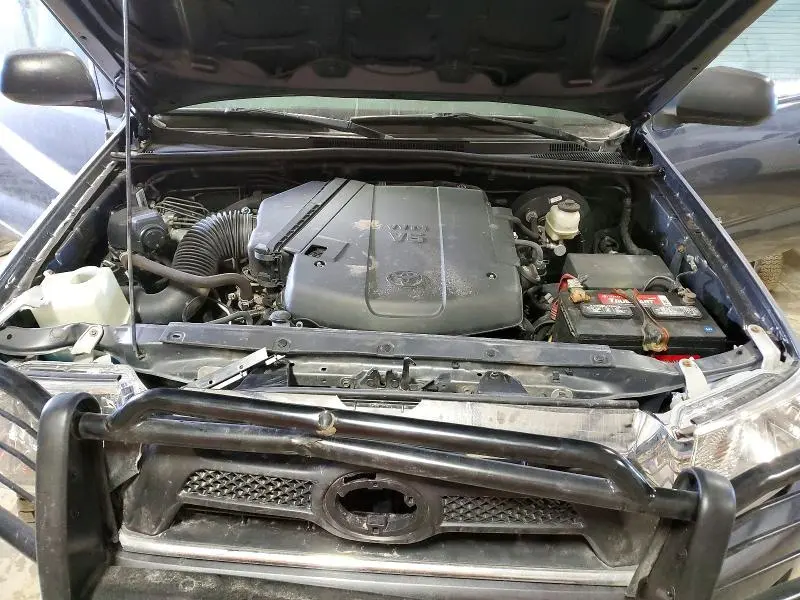 2015 TOYOTA TACOMA V6  