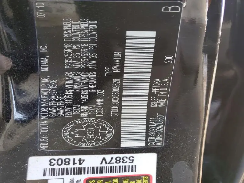 2011 TOYOTA SIENNA XLE  