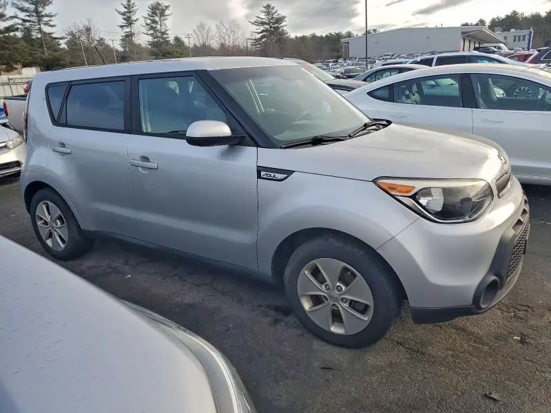 2016 KIA SOUL   