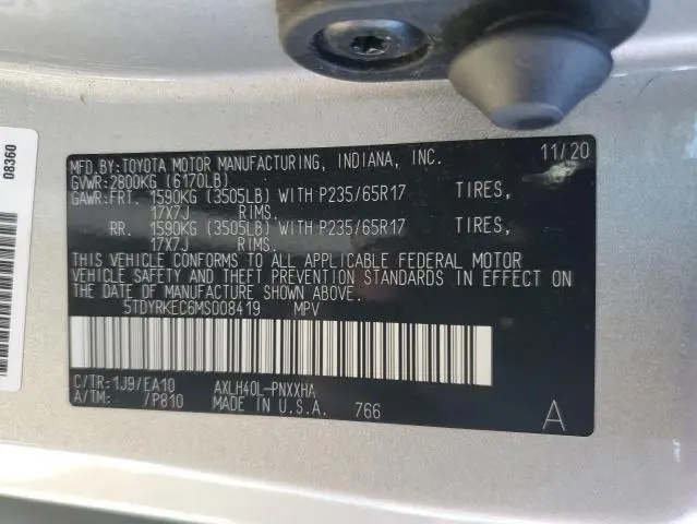 2021 TOYOTA SIENNA XLE  