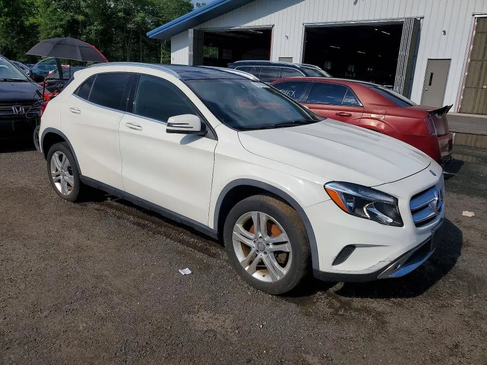 2016 MERCEDES-BENZ GLA 250 4MATIC  