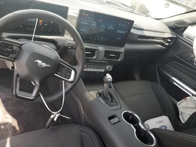 2025 FORD MUSTANG