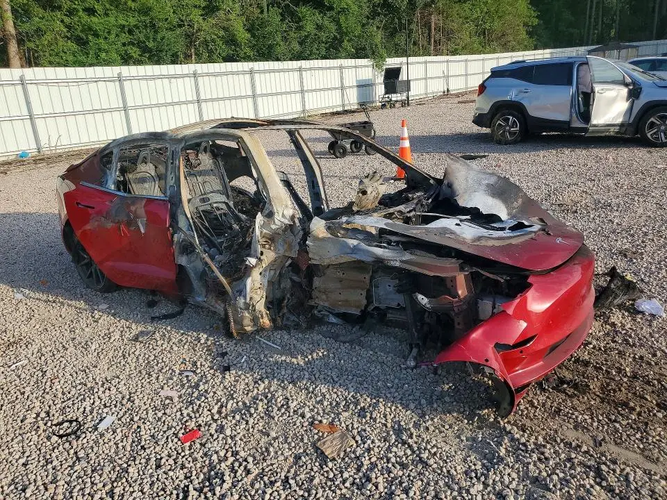 2018 TESLA MODEL 3   