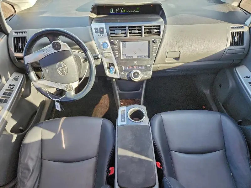 2013 TOYOTA PRIUS V   
