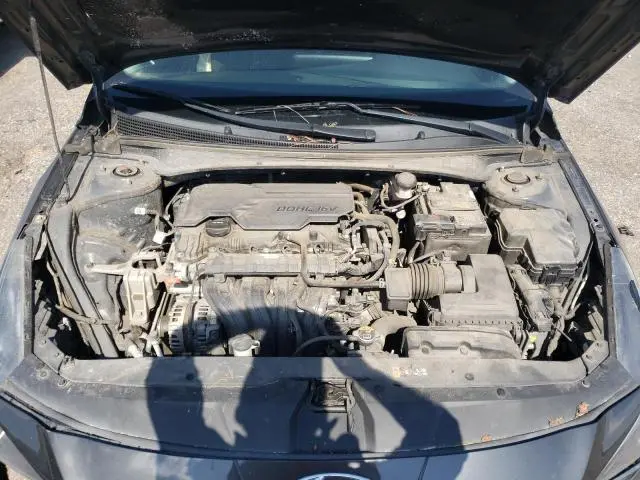 2021 HYUNDAI ELANTRA SEL  