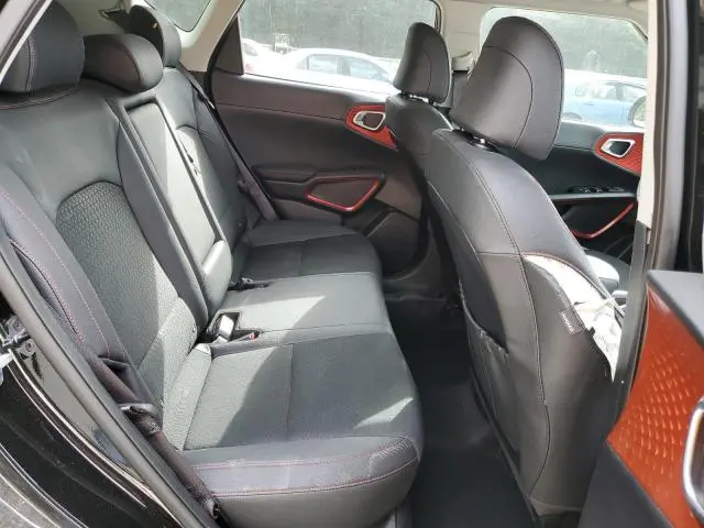 2025 KIA SOUL GT LINE  