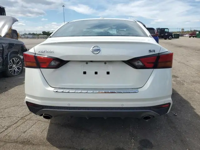 2022 NISSAN ALTIMA SR