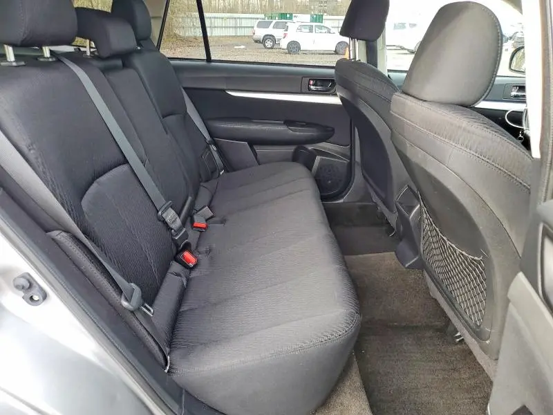 2011 SUBARU OUTBACK 2.5I PREMIUM  