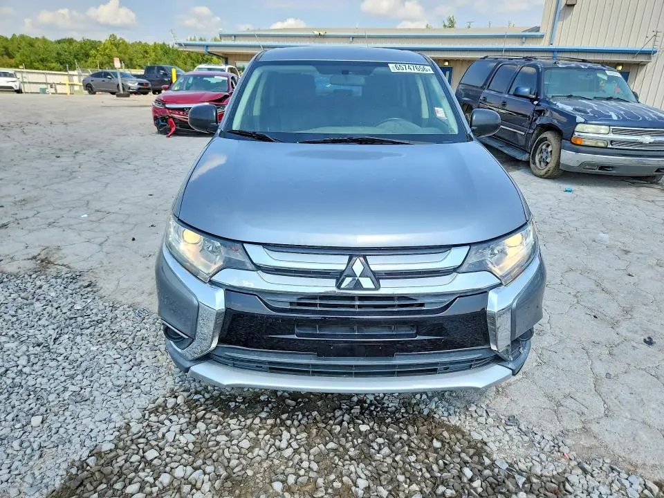 2017 MITSUBISHI OUTLANDER ES  
