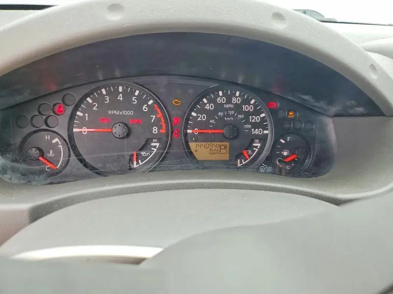 2016 NISSAN FRONTIER SV  