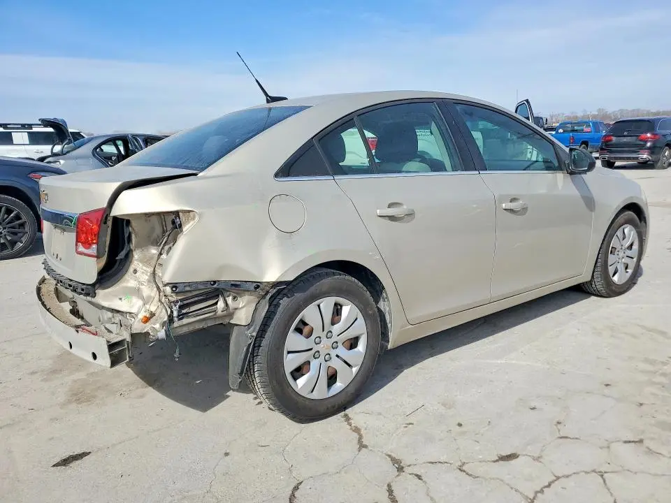 2012 CHEVROLET CRUZE LS  