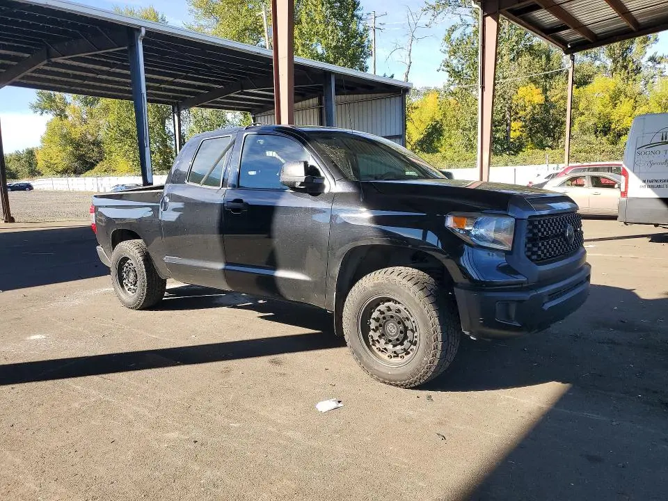 2018 TOYOTA TUNDRA SR  