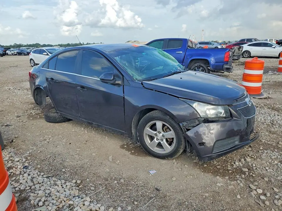 2014 CHEVROLET CRUZE LT  