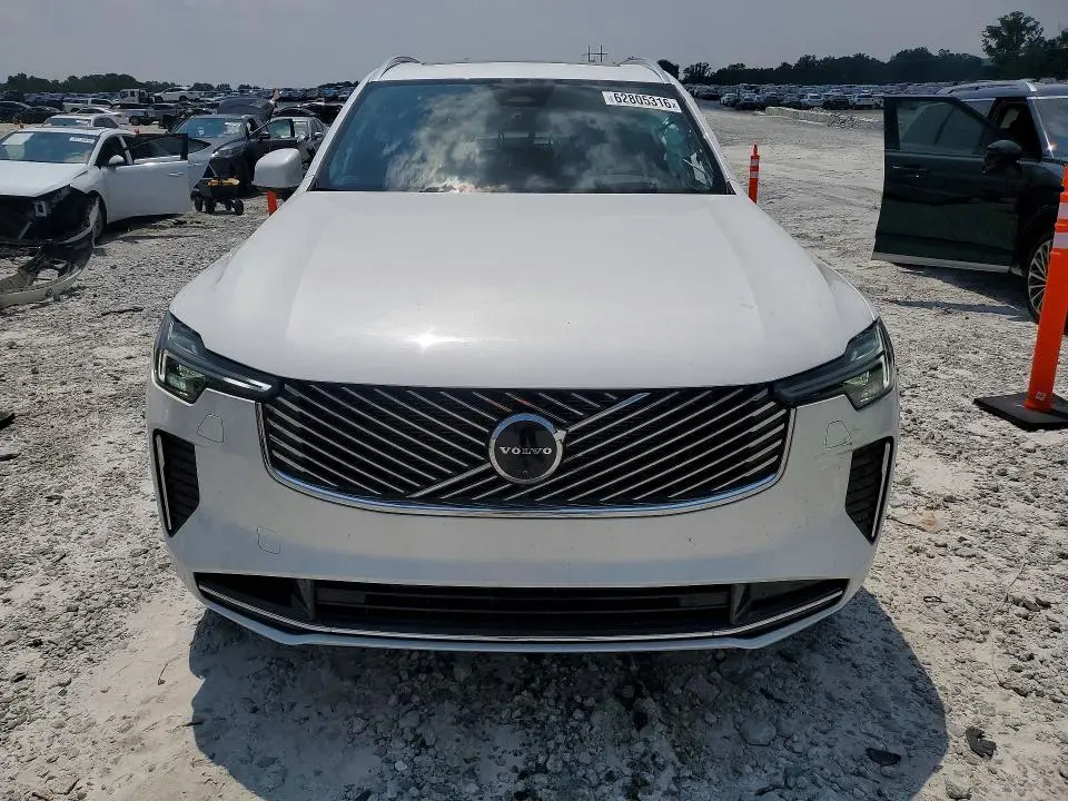 2025 VOLVO XC90 ULTRA  