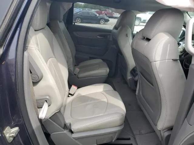 2015 CHEVROLET TRAVERSE LT  